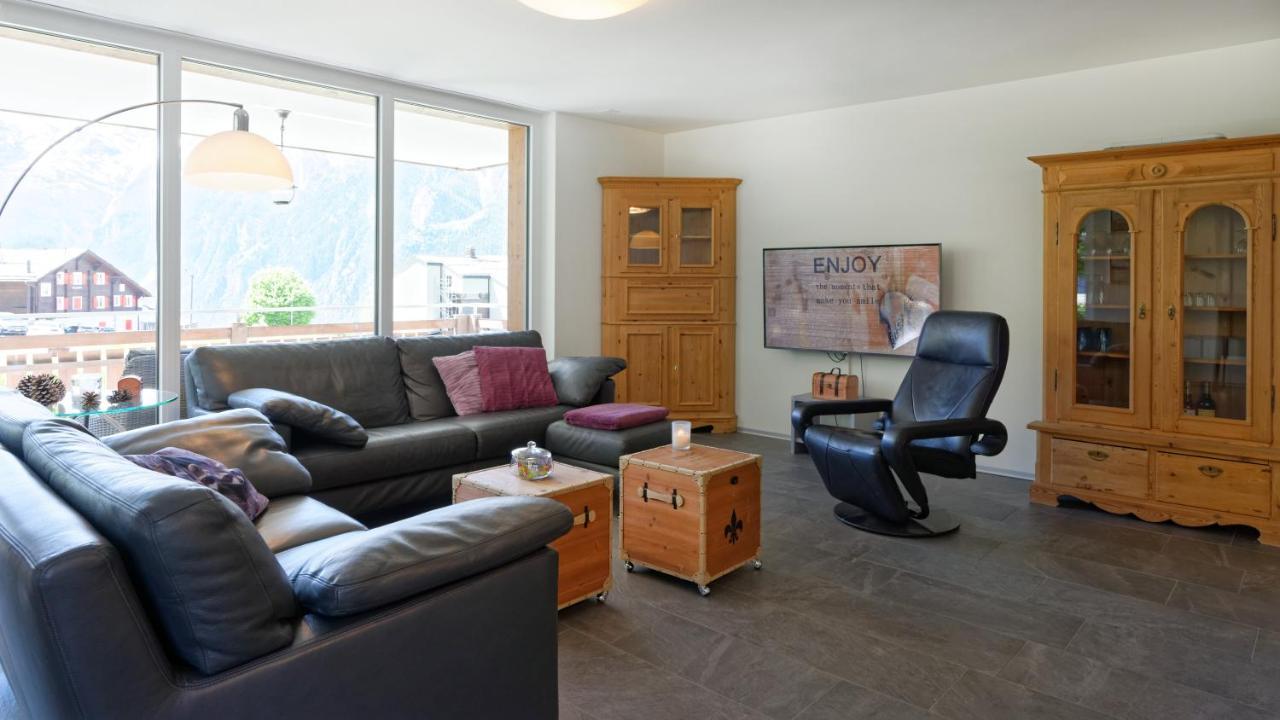 Aventura Apartment Grachen Bagian luar foto